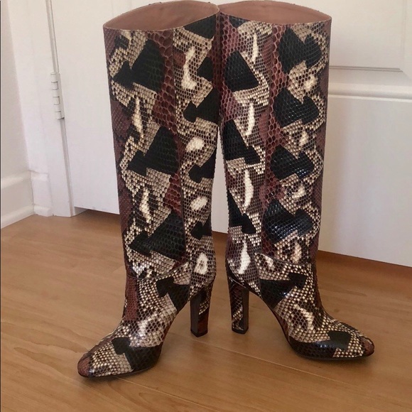 Valentino Garavani knee-high pull-on python leather boots - Picture 3 of 8